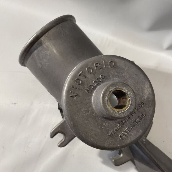 Vitantonio Victorio Strainer Model #200 Replacement Part: Body/Clamp Assembly - Picture 2 of 10